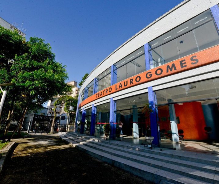 SHOW “VOZES SÃO BERNARDO” FESTEJA O ANIVERSÁRIO DE 468 ANOS DA CIDADE NO TEATRO LAURO GOMES